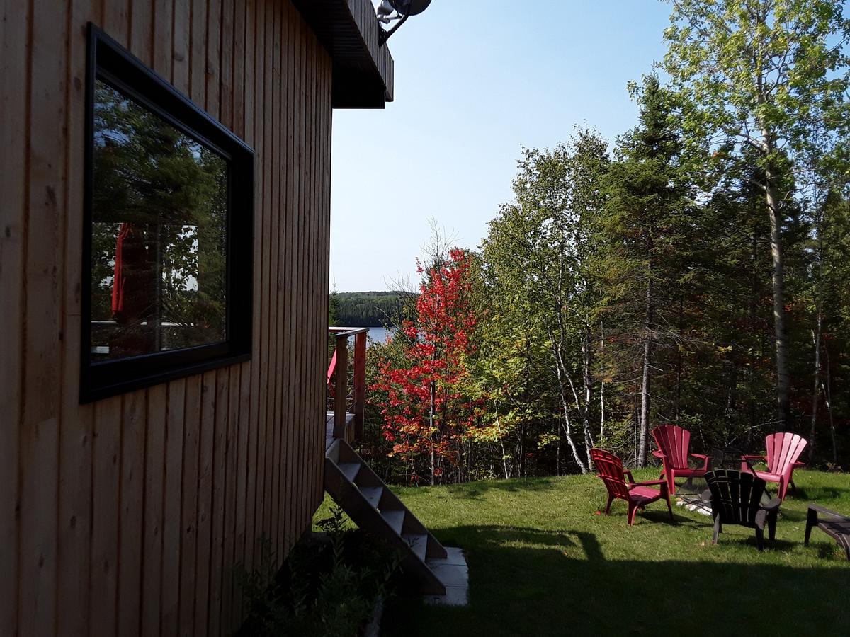 Résidence touristique Lodge des Bois Saint-Félix-d'Otis Esterno foto
